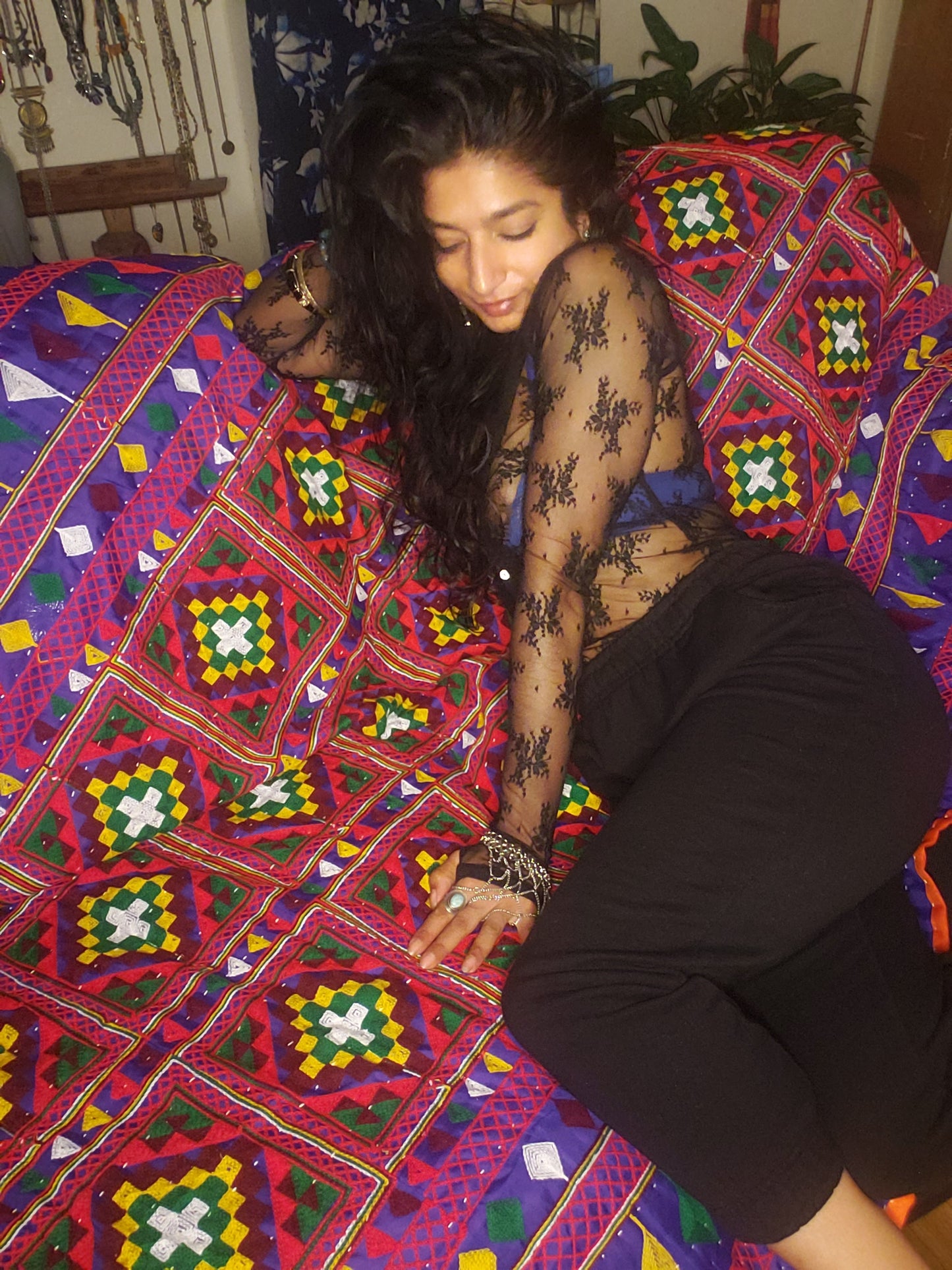 Purple & Pink Epic Diamond Kalbeliya Tribal Blanket